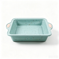 Plateau de cuisson carré en silicone avec cadre métallique renforcé, deux tons, poignées orange, 26x22x4.5cm