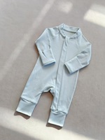 Combinaison pour bébé en coton biologique, pyjama pour bébé, vêtements de nuit durables pour bébé, combinaison pour nouveau-né personnalisée, combinaison pour bébé en tissu uni