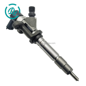 Injecteur de carburant diesel Common Rail EexcavaStart 0445120048 4937700 pour excavatrices et camions lourds 5.9L – Durable, Précis, Facile à installer - Product Image 1