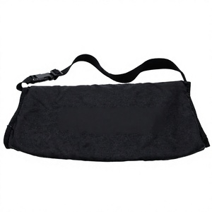 Bolsa Calentadora de Manos para Rugby Negra de Alta Calidad Personalizada, Funda Protectora para Entrenamiento de Fútbol al Aire Libre en Invierno - Product Image 3