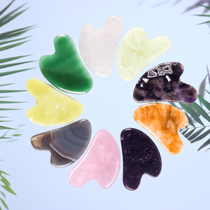 เครื่องนวดหน้ากัวซา 100% ทำจากหินออบซิเดียนสีดำธรรมชาติ รูปทรงหัวใจ หินสีชมพู คุณภาพสูง รับผลิตแบบ OEM ODM หินเนฟไรต์สีดำ กัวซา - Product Image 6