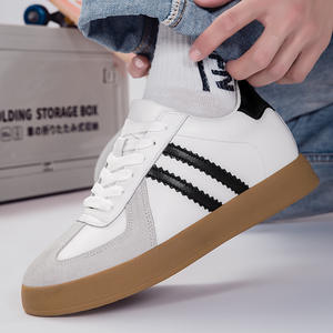 รองเท้าผ้าใบเพิ่มความสูง 6-8 ซม. สำหรับผู้ชาย แฟชั่นกีฬา รองเท้าลำลองใส่ได้ทุกวัน รองเท้าฝึกซ้อมสไตล์เยอรมัน รองเท้าผู้ชายใส่ได้ทุกวัน - Product Image 4