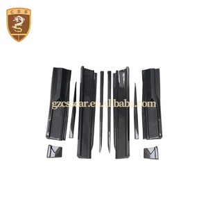 Kit carrosserie large <span class=keywords><strong>style</strong></span> 1016 pour Lamborghini Urus en fibre de carbone : Lame avant, diffuseur arrière, jupes latérales - Product Image 4