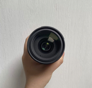 ใช้เลนส์ 28-70 มม. f/2.8 DG DN C E — น้ำหนักเบาพิเศษ 470 กรัม ระบบทรินิตี้ ค่า f/2.8 คงที่ สภาพดีเยี่ยม! - Product Image 1