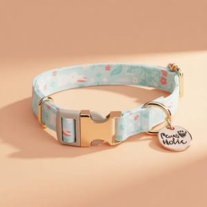 Collar de Perro Moderno de Algodón, Talla XS, Suave, Ecológico, Elegante, con Estampado de Lujo, Personalizado, Cómodo y Ajustable para Perros - Product Image 1