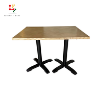 Table basse moderne et durable en métal et en bois avec base en métal pour les repas, les bars et les hôpitaux.