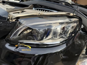 Conjunto de parachoques delantero de <span class=keywords><strong>segunda</strong></span> <span class=keywords><strong>mano</strong></span> adecuado <span class=keywords><strong>para</strong></span> parachoques Mercedes-Benz W206 C300 2022 con faros de rejilla de radiador - Product Image 3