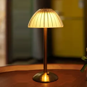 Lampada da tavolo in cristallo con sensore tattile a LED zucca da tavolo con luce notturna decorazione nordica lampade da scrivania Bar camera da letto di illuminazione da comodino