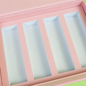 กล่องบรรจุภัณฑ์ขนมช็อกโกแลตแบบกำหนดเอง Crown Win ผลิตจากวัสดุรีไซเคิลเป็นมิตรกับสิ่งแวดล้อม กล่องแข็ง กล่องของขวัญ กล่องของขวัญเทศกาลอีด มูบาร็อค อาหาร - Product Image 5