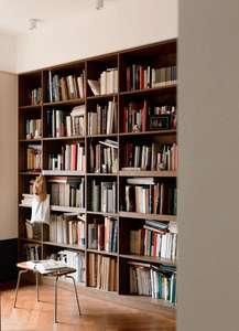 Estantería de Arte de estilo italiano perfectamente personalizada para la sala de estar - Product Image 4