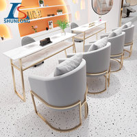 Meubles de manucure de salon de beauté moderne couleur personnalisée ensemble de table et de chaise pour les ongles pour la maison, le salon ou le centre commercial