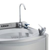 Fontaines à eau potable froide commerciales Distributeur d'eau potable directe Machine à système RO Distributeur d'eau chaude et froide