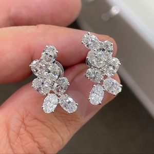 Eleganti Orecchini a Perno Ovali per Donne, Accessori per Orecchie Semplici e alla Moda per Uso Quotidiano, Outfit Casual e Regalo - Product Image 1