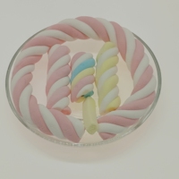 Bonbons guimauves torsadés longs aux fruits, très demandés, vente en gros pour supermarchés, guimauves torsadées, bonbons sucrés et moelleux