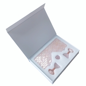 ชุดสปาหน้าโรสควอตซ์ พร้อมที่ปิดตาและอุปกรณ์นวดหน้า - Product Image 1