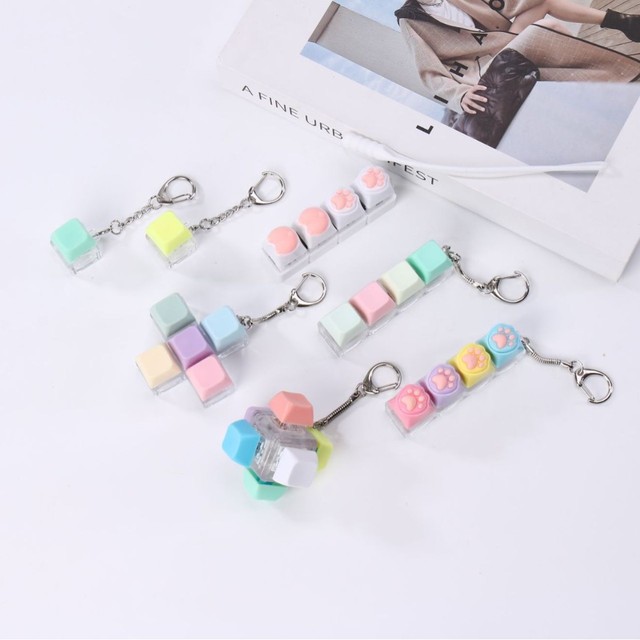 Custom Logo Fidget Clicker Keyring Anime Style Luminous Stress Switches Portable Plastic Keycap Button for Welcome Gifts