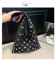Offre Spéciale moto Punk Style luxe concepteur point rond Rivet sac à bandoulière Hobo PU cuir métal goujon seau sous les bras sac à main