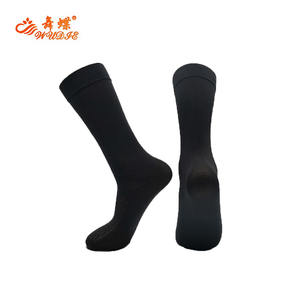 Collants en <span class=keywords><strong>nylon</strong></span> transparent <span class=keywords><strong>haut</strong></span> <span class=keywords><strong>de</strong></span> <span class=keywords><strong>gamme</strong></span> pour femmes, design léger et confortable avec technologie anti-accrocs - Product Image 1