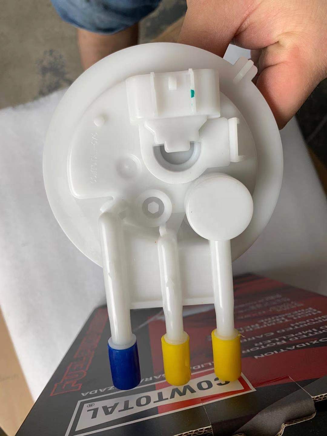 Fuel Pump Assembly 8979457130 for Isuzu D-MAX - High Quality