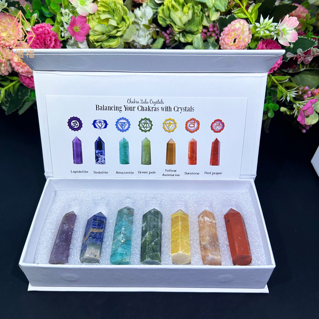 Hot Selling Seven Chakra Tower Box Healing Semi Precious Gemstone Energy Crystal Points Wand for Meditation