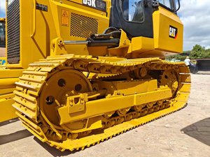 รถดันดิน CAT D5K รุ่นปี 2025 ความจุดันดิน 2.1 เมตร กำลังเครื่องยนต์ 54.5 กิโลวัตต์ อุปกรณ์ก่อสร้างมือสอง - Product Image 6
