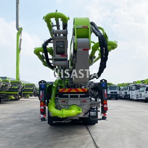 中联重科ZLJ54460THBBF 62米62m柴油混凝土泵车全新机器在迪拜出售 - Product Image 4