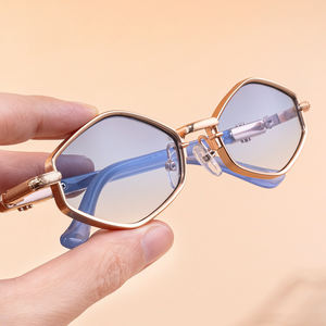 <span class=keywords><strong>Gafas</strong></span> de Sol KAJILA al por Mayor, Modernas, de Diseño, con Logotipo Personalizado, Montura Metálica en Forma de Diamante, Protección UV400, para Mujer - Product Image 5