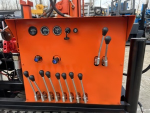 200m khoan lỗ khoan Giàn Khoan bánh xích Giàn Khoan 65kw động cơ diesel Xây Dựng Công Trình DTH Giàn Khoan bán - Product Image 2