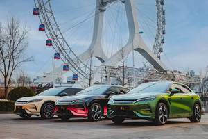 รถยนต์มือสอง ACURA ปี 2024 ระยะทาง 662 กม. รุ่น Transcendent แบบซีดาน ขับเคลื่อนล้อหลัง เบนซิน เกียร์อัตโนมัติ 4 ที่นั่ง 5 ประตู เบาะหนัง หลังคาซันรูฟ กล้องมองหลัง ไฟ LED - Product Image 5