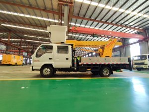 Camion <span class=keywords><strong>con</strong></span> Piattaforma Aerea Isolata a Doppia Cabina ISUZU, 19m, per Lavori Elettrici, Vendita Diretta dalla Fabbrica - Product Image 2