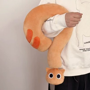 Éxito de ventas transfronterizo: Almohada decorativa de <span class=keywords><strong>gato</strong></span> negro, juguete de peluche, muñeco de trapo unisex, de algodón PP y poliéster, bajo MOQ, venta al por mayor para aniversarios - Product Image 2