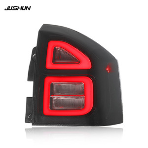 Feux arrière LED Jushun pour Jeep Compass 2011-2016, noir fumé, 12V, feux arrière modifiés pour voiture - Product Image 4
