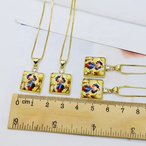 Regalos de Joyería para Mujer, Collar con Colgante Chapado en Oro de 18 Quilates - Product Image 6