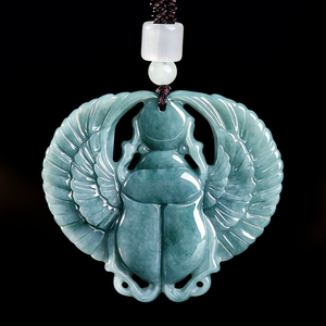 Pendentif authentique en jade naturel bleu, bijou en jade de qualité glace, pièce unique et de petite taille pour hommes et femmes. - Product Image 3