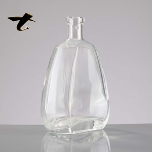 Botellas de Vidrio Cuadradas Premium de 750 ml con Sello de Corcho, Acabado Esmerilado Personalizado, Envase Decorativo para <span class=keywords><strong>Ron</strong></span>, Ginebra y Tequila - Product Image 2