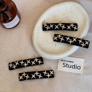 Pinza para el pelo BB con diseño de estrella francesa, con diamantes de imitación, aleación y tela, 7 cm, para fiestas y uso diario, accesorios para el cabello para mujer - Product Image 3