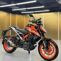 Moto de rue nue à essence monocylindre refroidie par eau KTM1 390 Duke 390cc d'occasion
