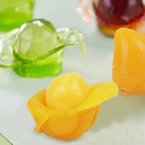 Bonbons gélifiés en gros personnalisés, bon marché, à la pêche, au raisin et à la mangue, bonbons gélifiés aux fruits pelables, bonbons gélifiés pelables, confiserie douce en vrac, en boîte - Product Image 4