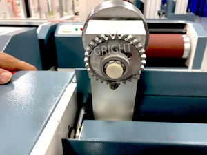 DIN-slijtageproefmachine voor rubberen banden, schoenzolen en siliconenmaterialen met rollende cilinder testapparatuur - Product Image 4