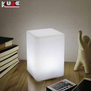 Lampe <span class=keywords><strong>de</strong></span> <span class=keywords><strong>table</strong></span> <span class=keywords><strong>de</strong></span> <span class=keywords><strong>chevet</strong></span> moderne <span class=keywords><strong>de</strong></span> style européen <span class=keywords><strong>de</strong></span> luxe rechargeable par USB - Product Image 4