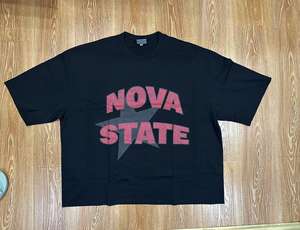 เสื้อยืดทรงบ็อกซี่ คอโอ ผ้าคอตตอน 100% หนัก 240 แกรม พิมพ์ลายดิจิตอล ทรงครอป สำหรับผู้ชาย - Product Image 2