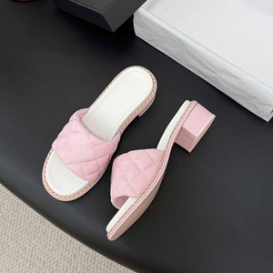 Chaussures à lacets de haute qualité pour filles, en cuir véritable rose, avec un motif à carreaux chic, confortables, antidérapantes, à semelle épaisse - Product Image 5