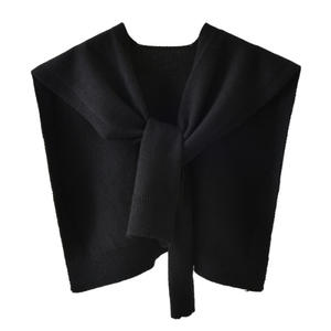 Sciarpa in <span class=keywords><strong>maglia</strong></span> di alta qualità da donna, indossabile come capo esterno estivo, stile coreano popolare online, con piccolo colletto cervicale, sottile e leggero per le <span class=keywords><strong>spalle</strong></span> - Product Image 6