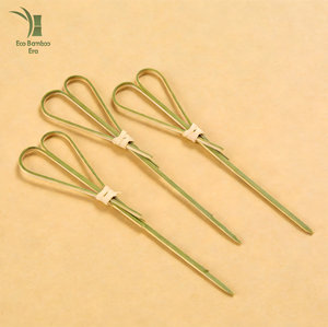 Piques et brochettes à cocktail coréennes en bambou écologique - Décoration multi-usages pour assiettes de fruits et de snacks - Product Image 1