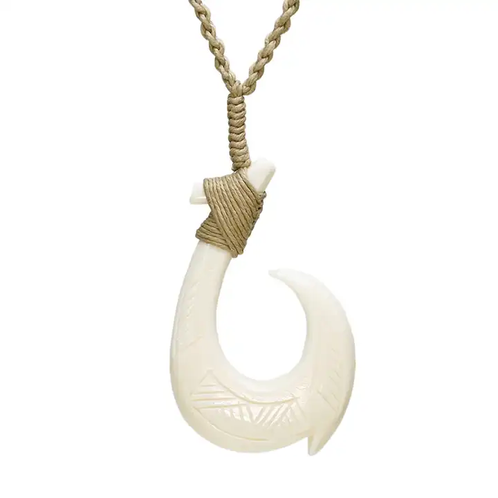 Maori Scrimshaw Fish Hook Pendant Necklace Hei Matau Beach Jewelry 