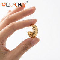LUCKYJIU Fabricant de bijoux sur mesure, boucles d'oreilles créoles épaisses rayées en acier inoxydable plaqué or 18 carats, étanches, pour femmes, usage quotidien