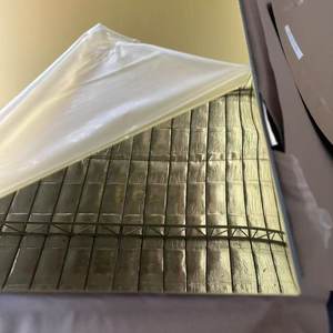 Placa de Espelho Acrílico Iridescente Olida 2mm/3mm Acabamento Dourado Extrudado Tamanho 1220x2440mm Ecológica para Publicidade e Serviço de Corte - Product Image 3