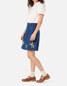Falda Vaquera de Mezclilla Bordada para Mujer, Diseño Personalizado OEM ODM, Nueva Moda de Verano, Falda Corta Informal de Alta Calidad 100% Algodón - Product Image 3