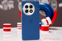 Version Globale OnePlus 13 6.8'' 2K 120Hz AMOLED Snapdragon 8 Batterie 6000mAh Charge Rapide 100W Appareil Photo 50MP NFC 5G LTE Smartphone