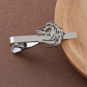 Retro Mode Individuelle Kreative Business Formelle Goldene Krawattenklammer Herren- und Damen-Accessoires Silberne Dekorative Kragenklammer - Product Image 6